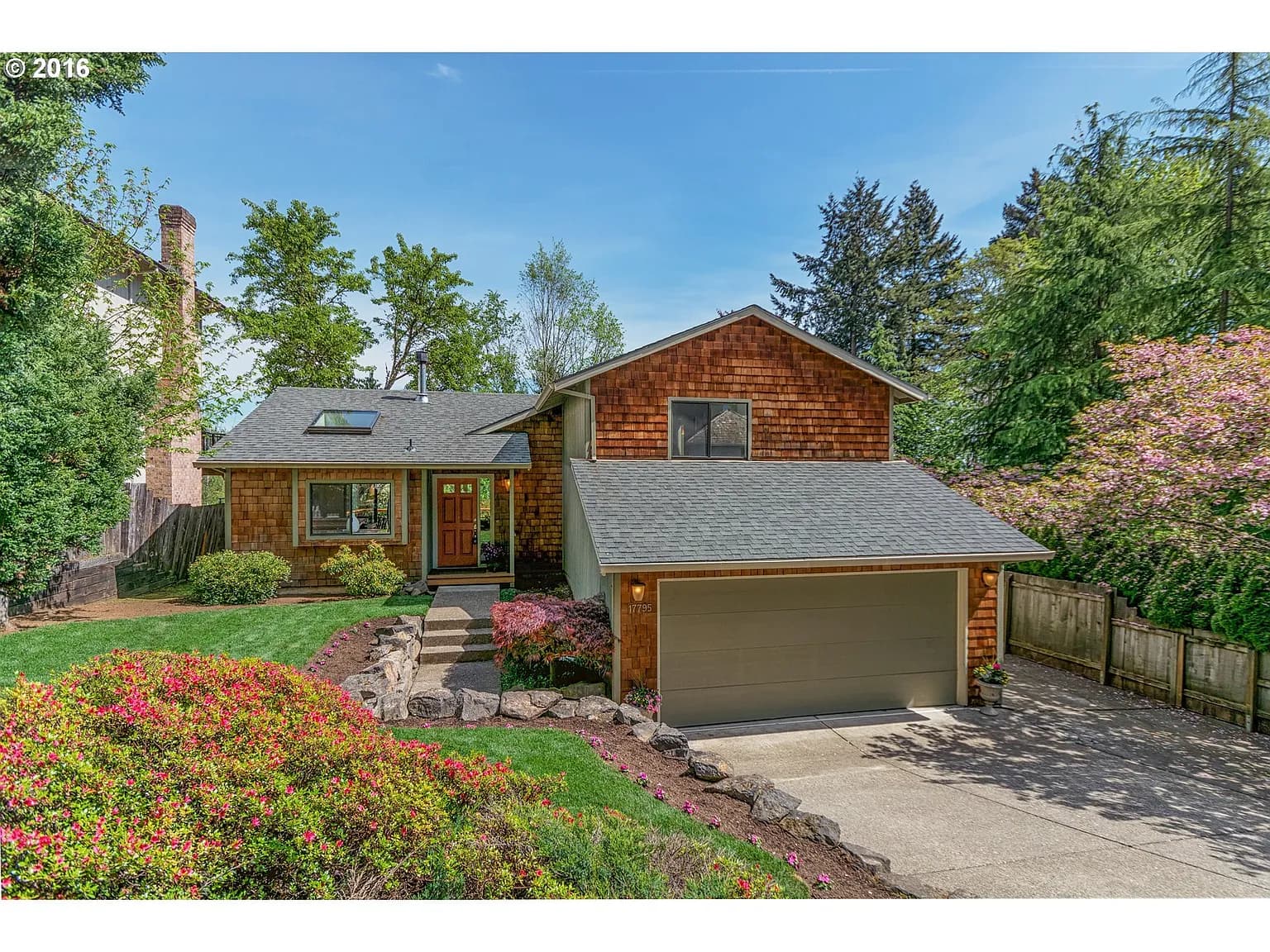 17795 Hillside Dr