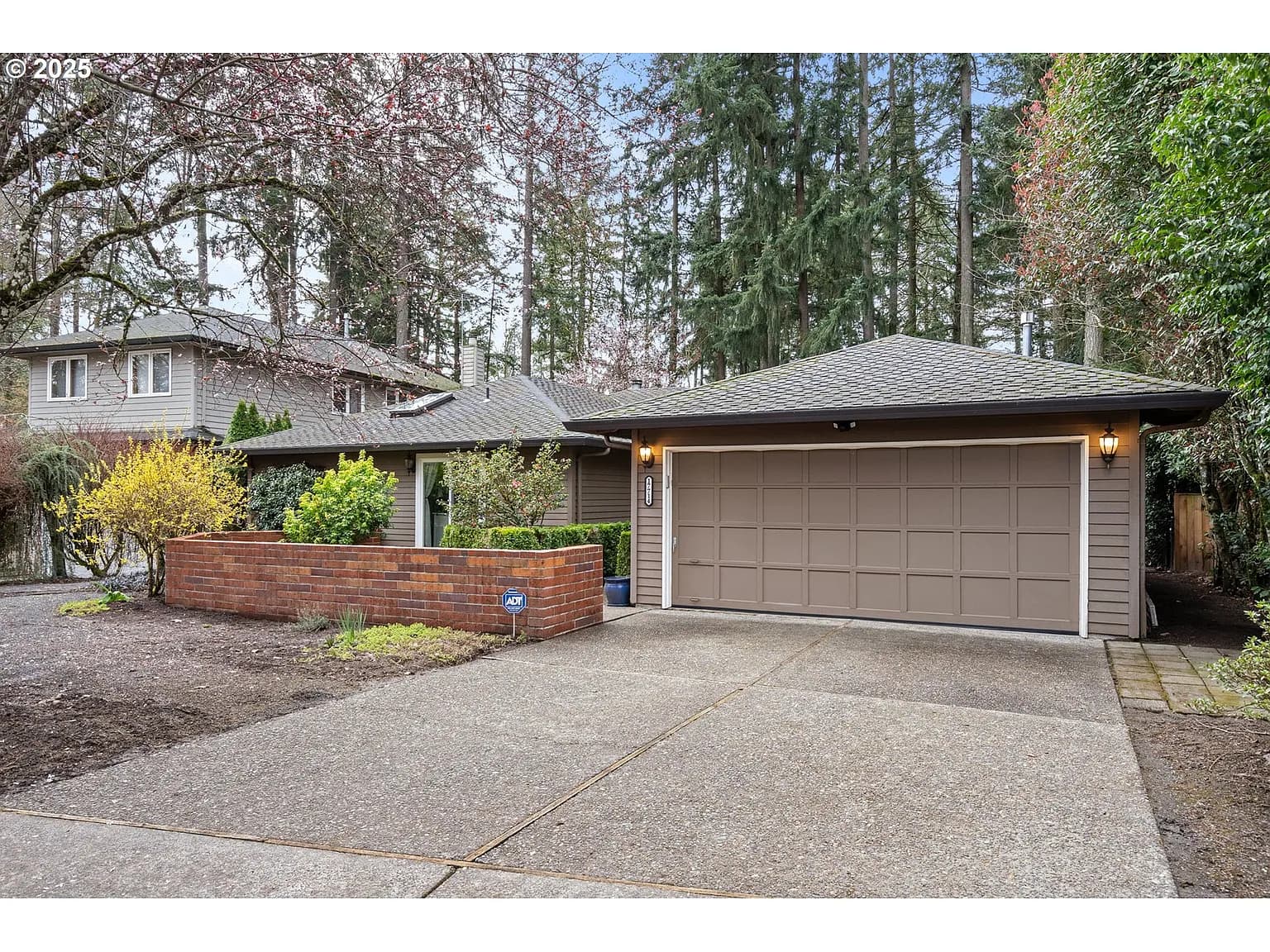 17714 Pointe Forest Ct