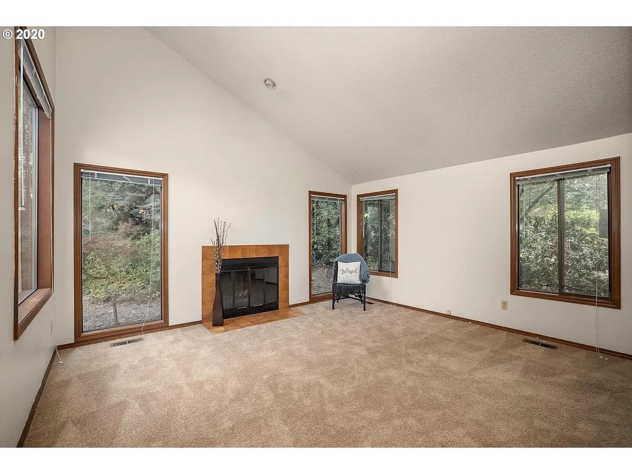 25 Aquinas St - Thumbnail 5