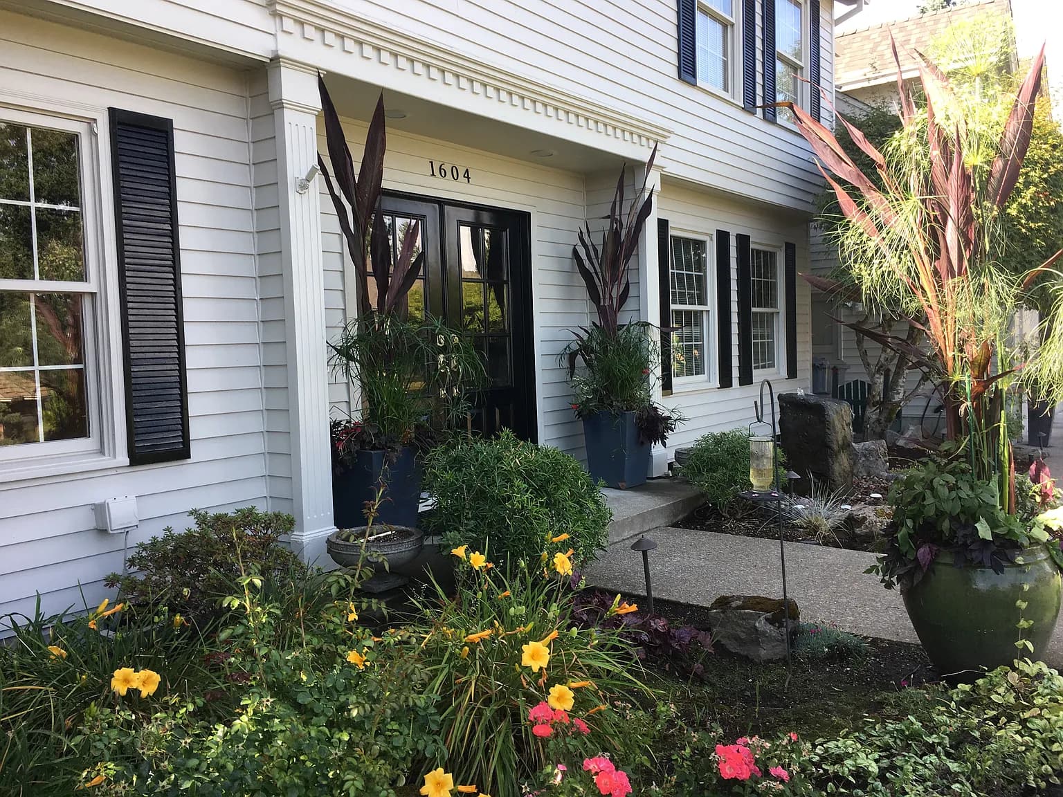 1604 Arran Ct - Thumbnail 2