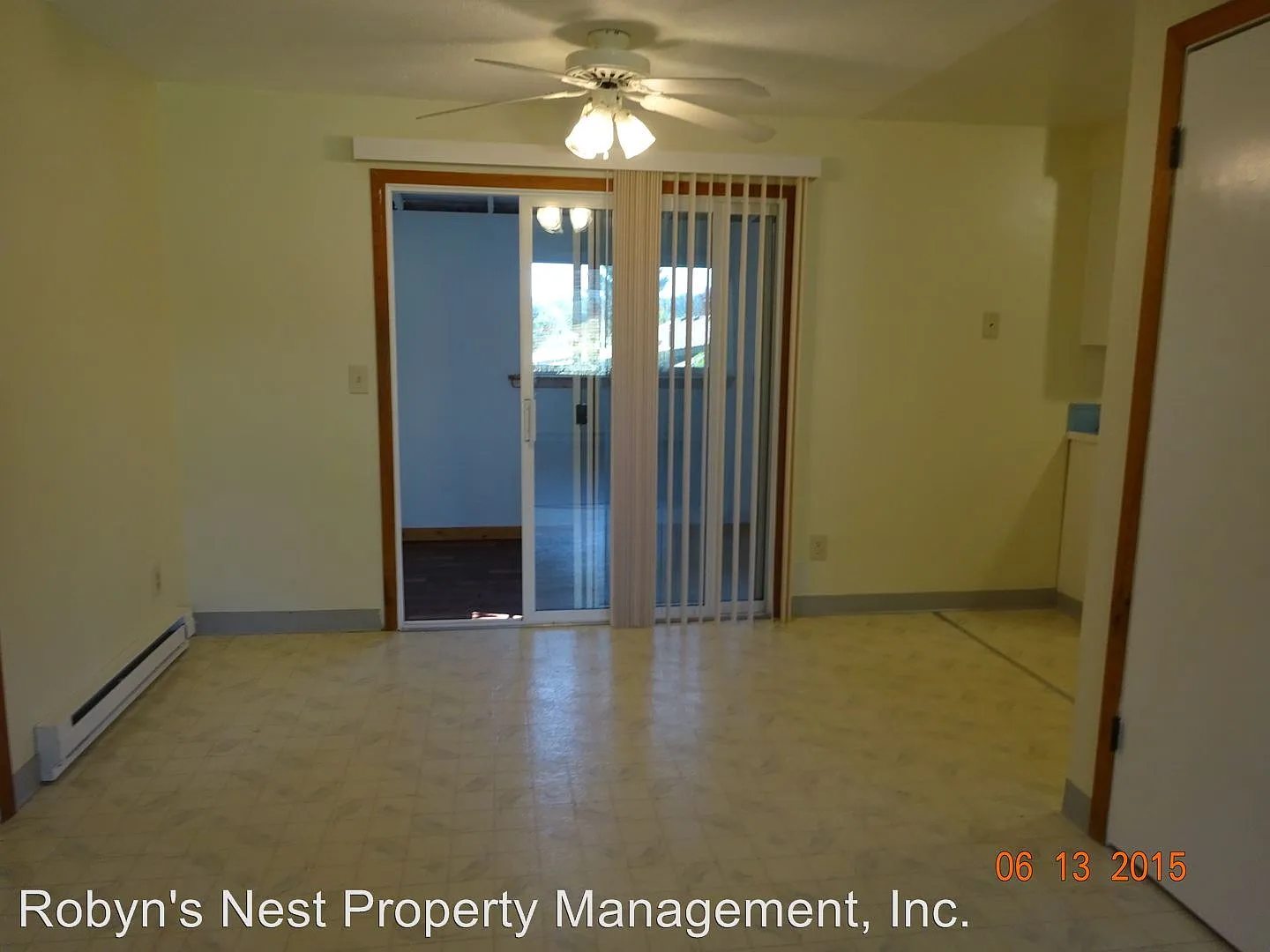 12050 SW Burlheights St - Thumbnail 5