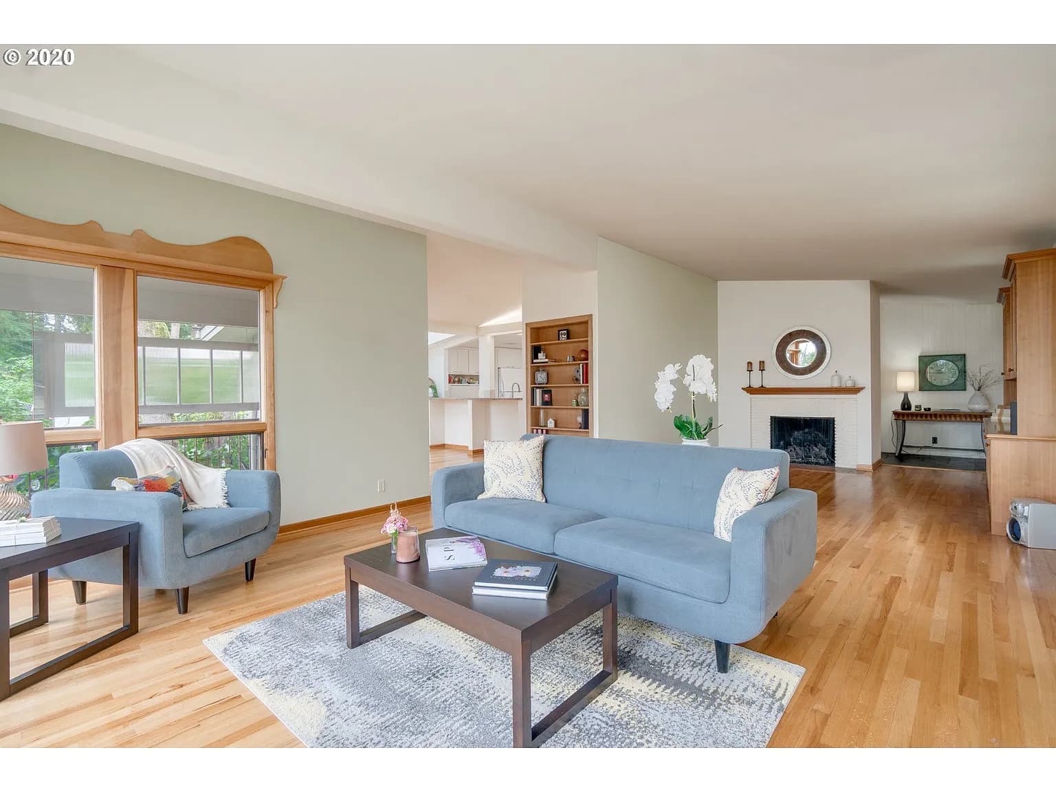 18734 Upper Midhill Dr - Thumbnail 4