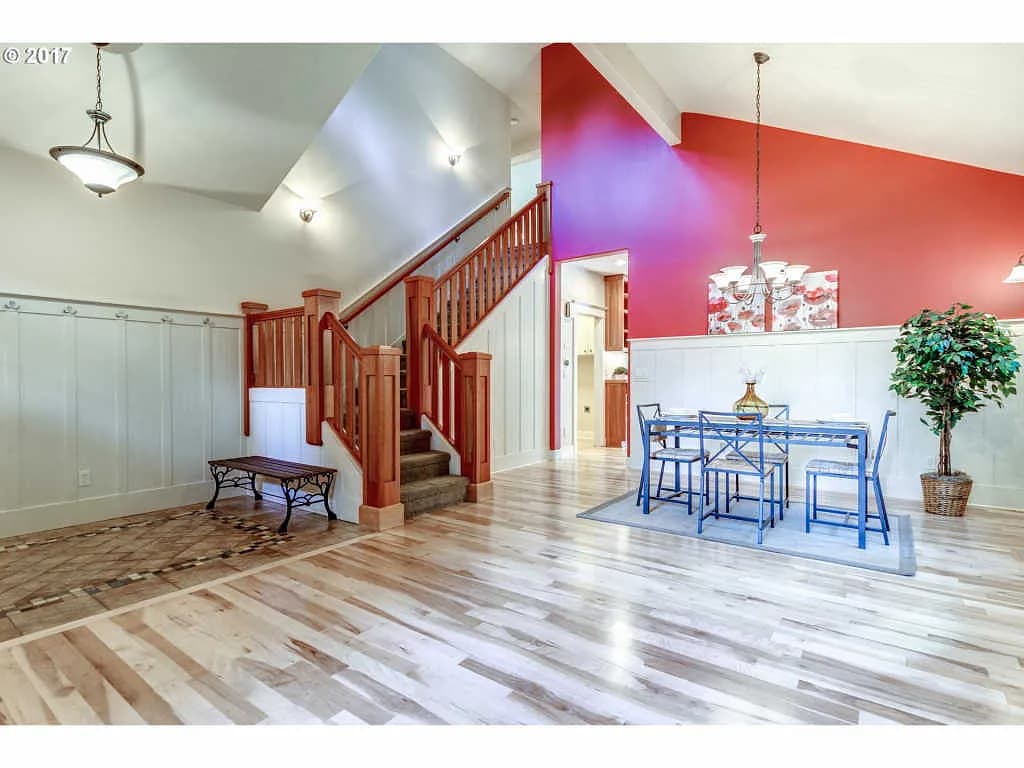 18353 Upper Midhill Dr - Thumbnail 5