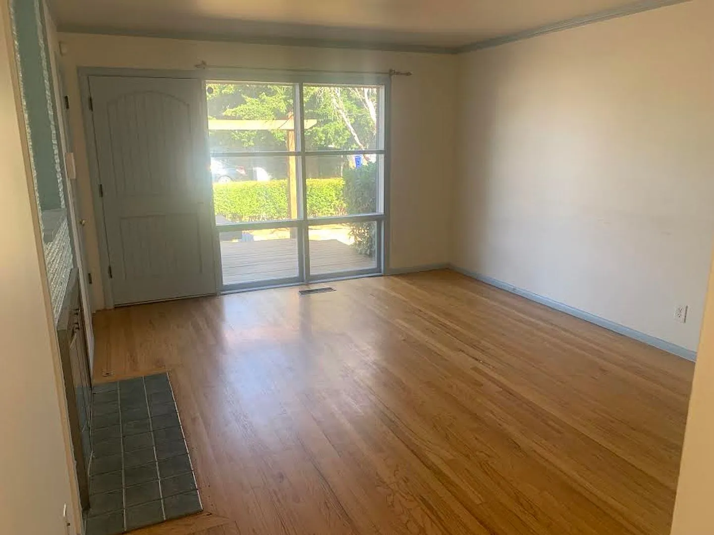 2911 SE 164th Ave - Thumbnail 6