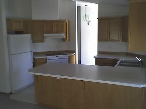 4331 SE Logus Rd - Thumbnail 4