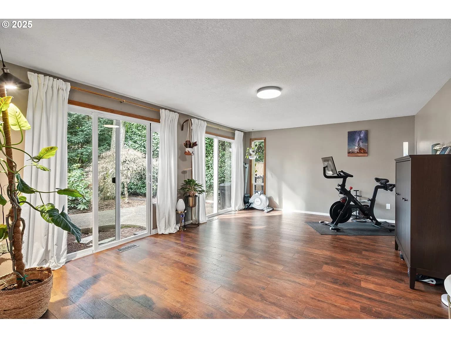 17714 Pointe Forest Ct - Thumbnail 4