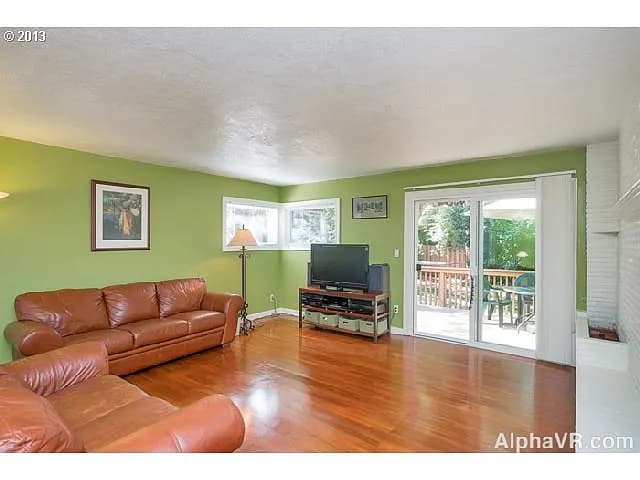 2757 Marylhurst Dr - Thumbnail 3