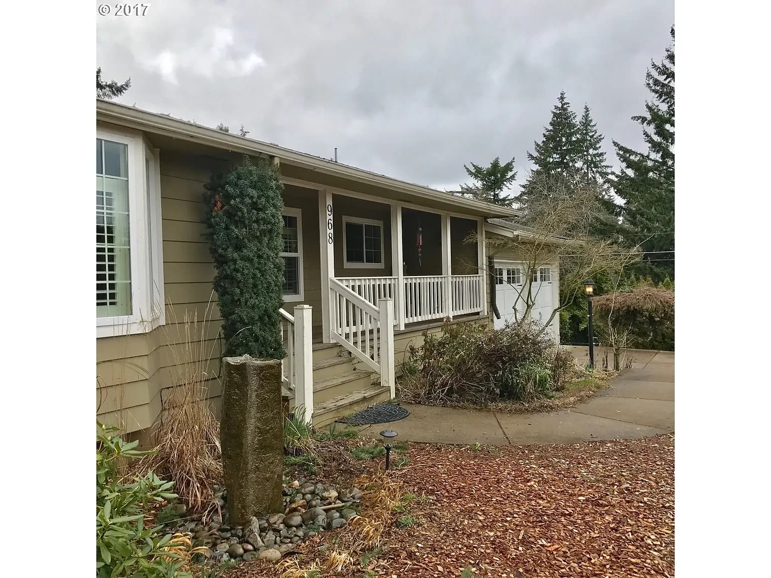 968 Marylhurst Dr - Thumbnail 4