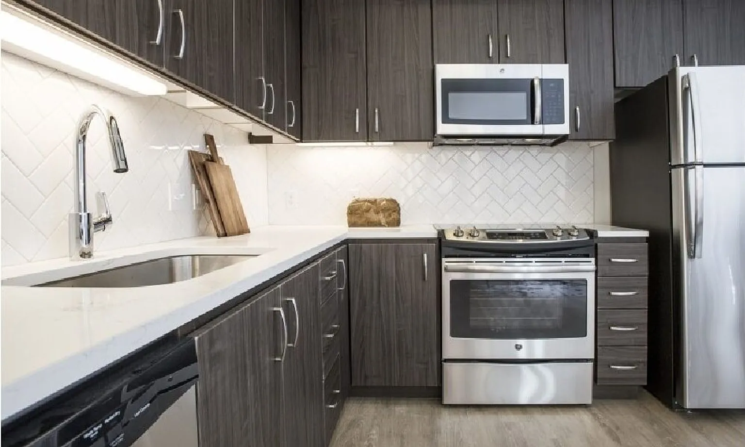 1115 SW Market St #604 - Thumbnail 6