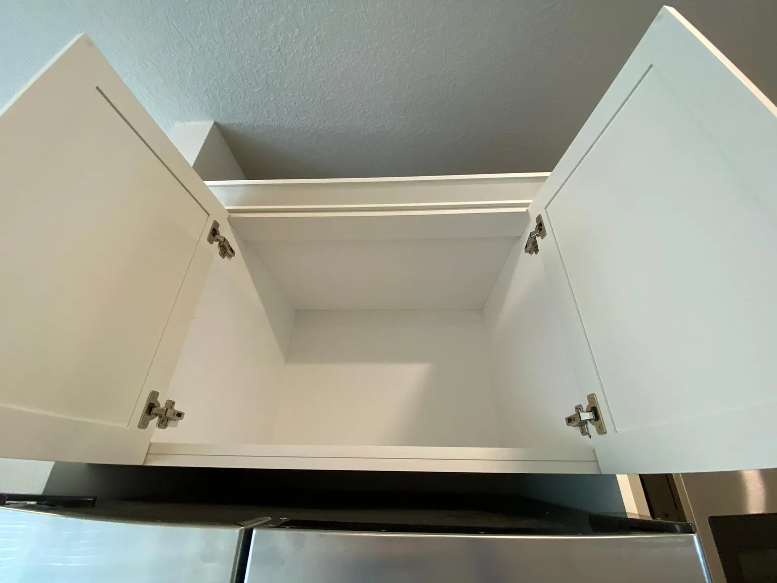 8883 SW Elena Ln - Thumbnail 4