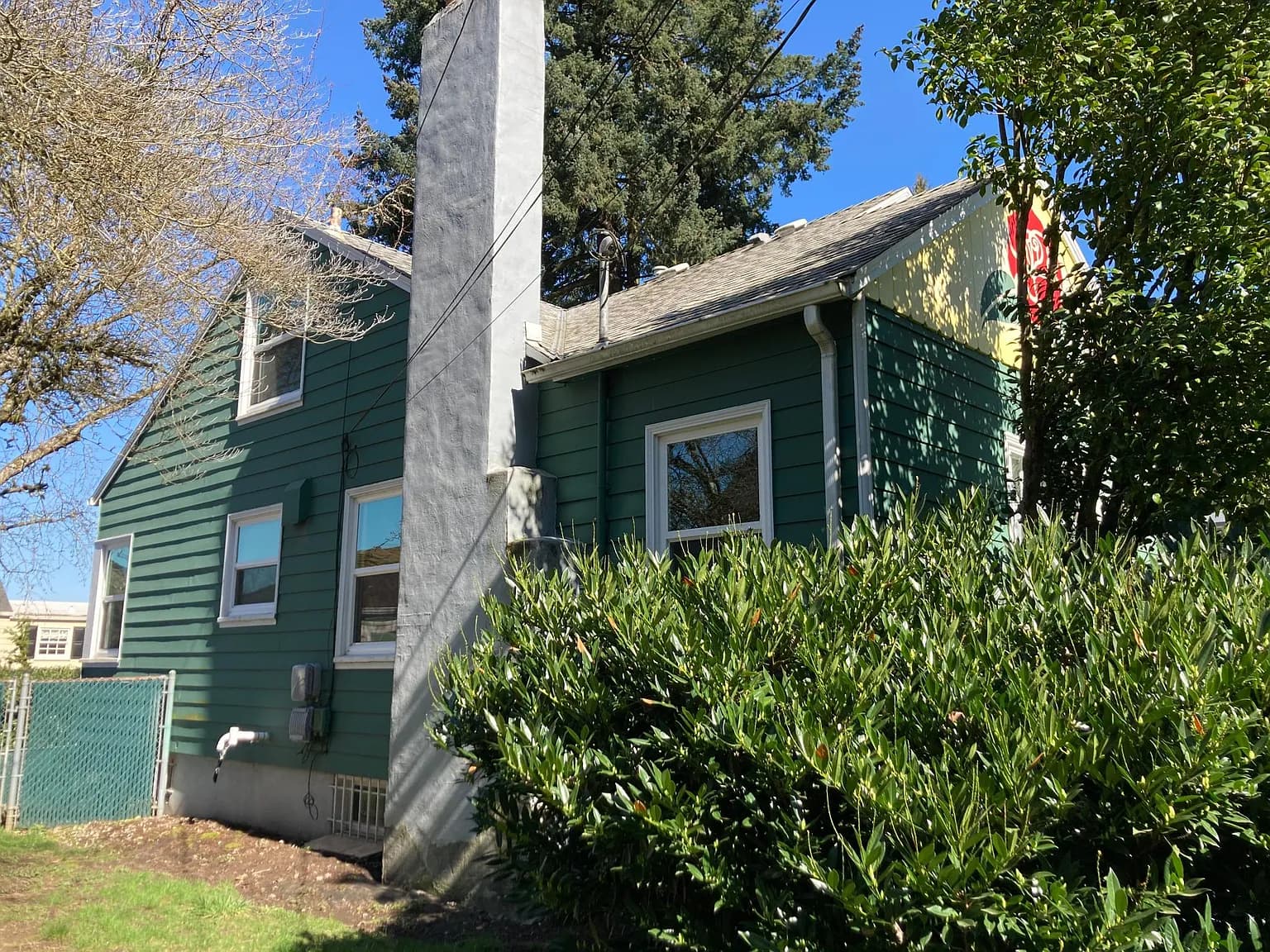 4407 SE Tibbetts St UNIT A - Thumbnail 2