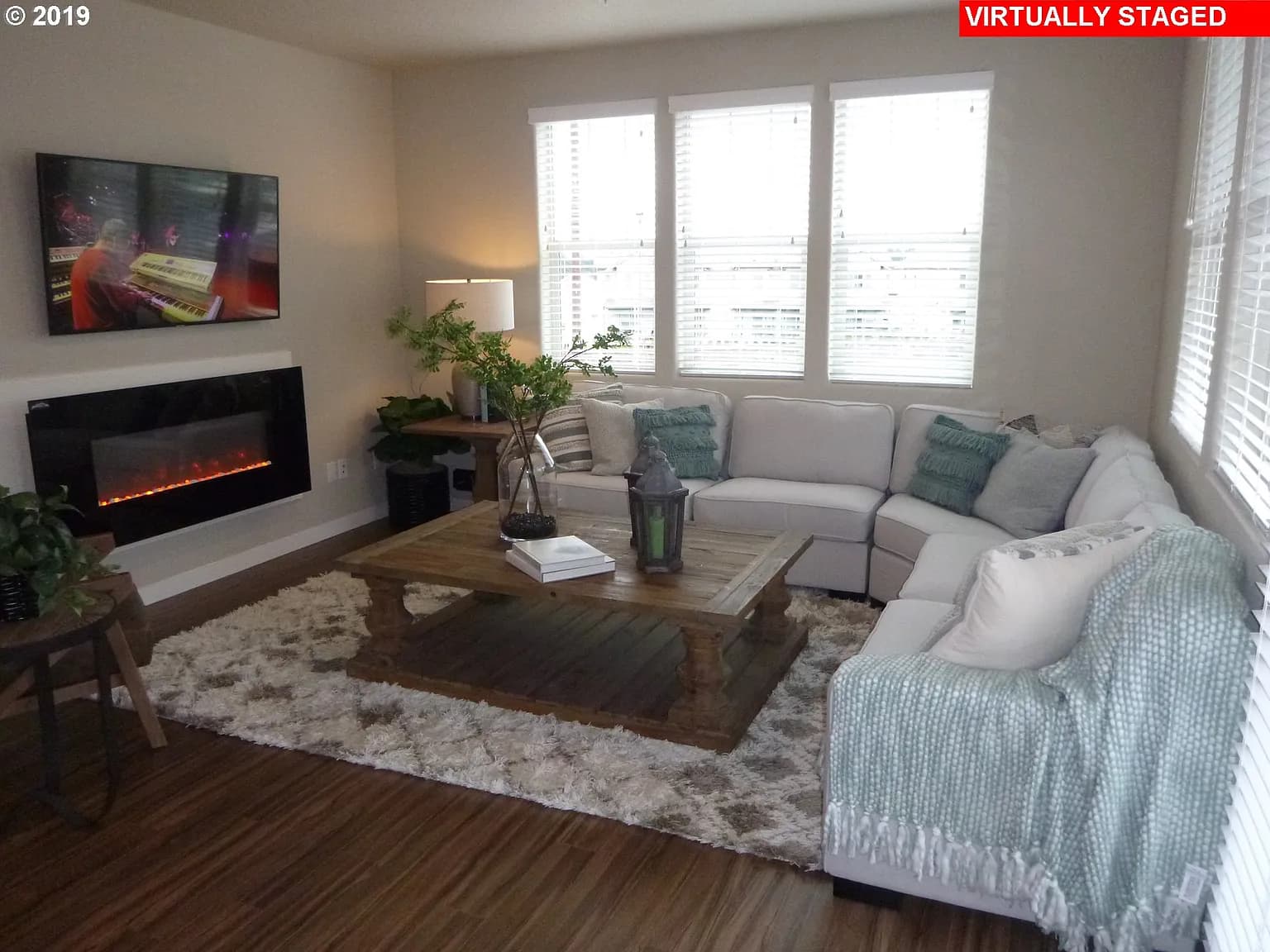 17181 SW Snowdale St UNIT 101 - Thumbnail 4