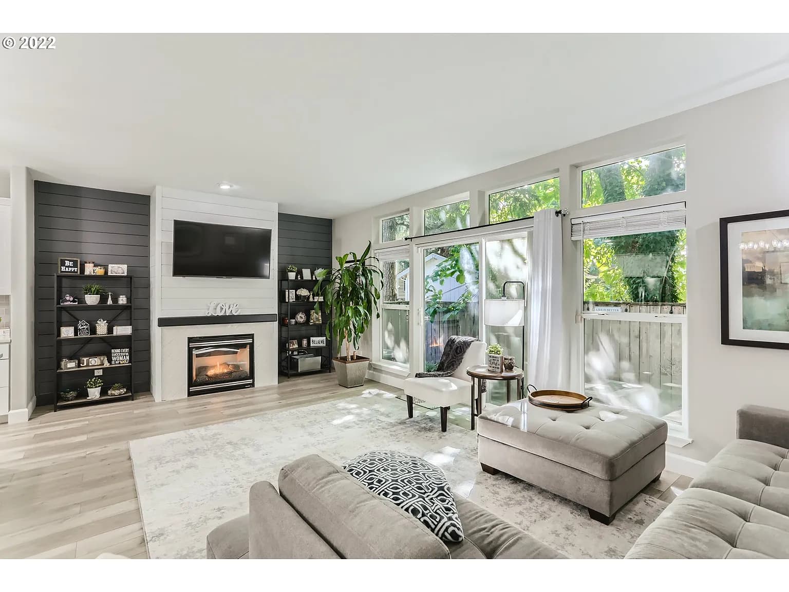 16603 SW 134th Ter - Thumbnail 6