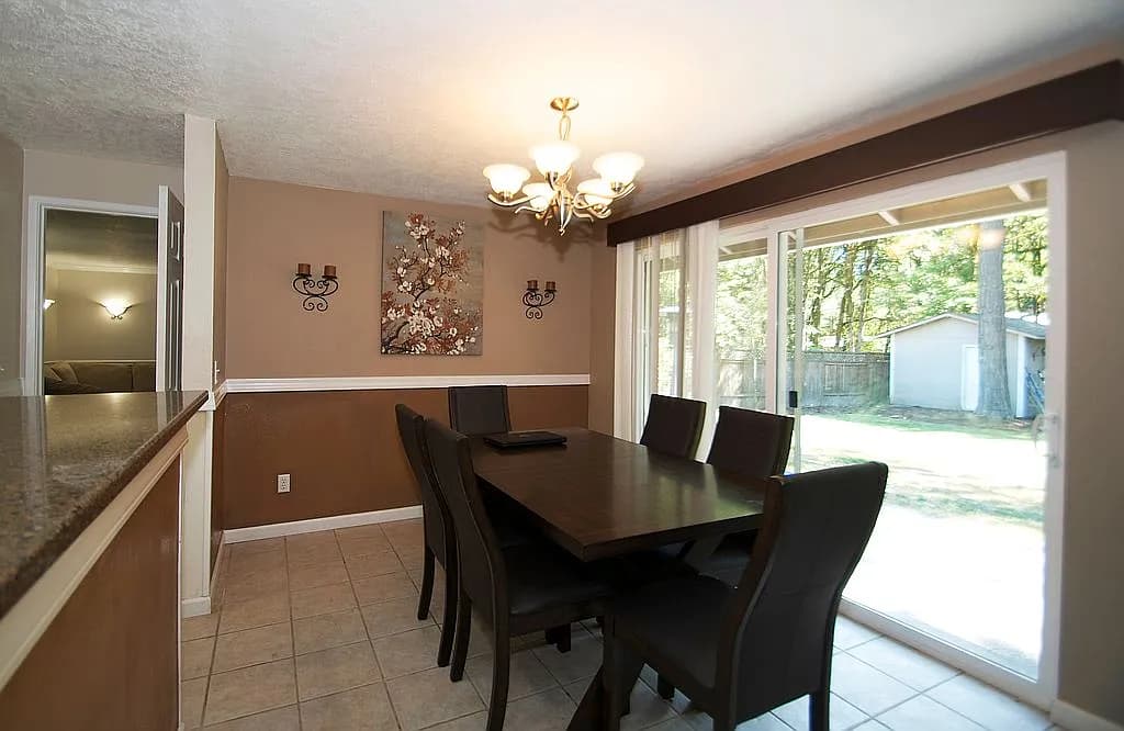 17960 SW Frances St - Thumbnail 5