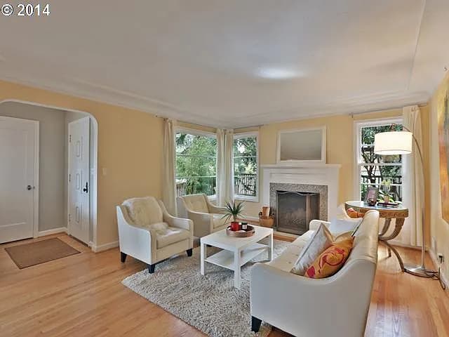 4422 SE Brooklyn St - Thumbnail 3