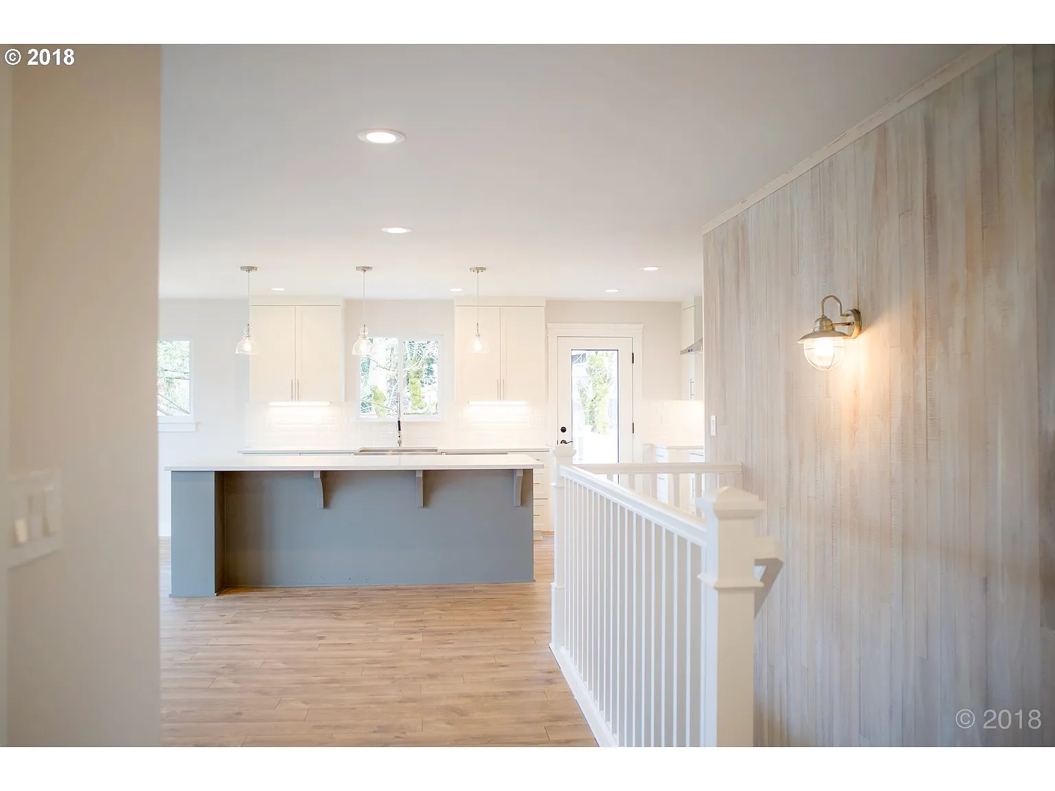 1782 Hillcrest Dr - Thumbnail 5