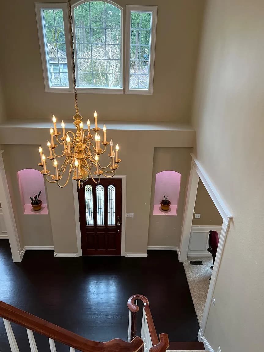 2227 Parkview Ct - Thumbnail 3