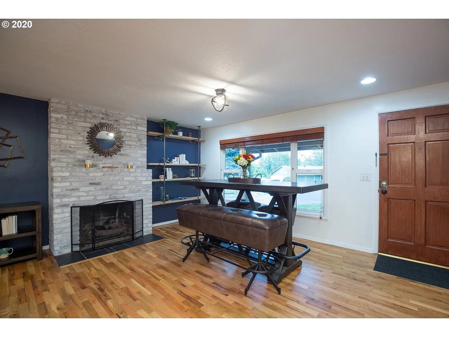 11927 SW Burlcrest Dr - Thumbnail 3