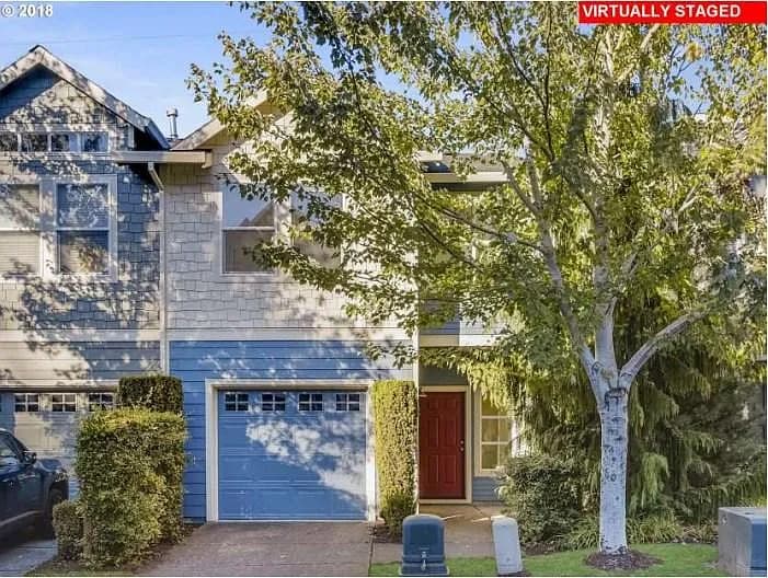 2310 NE Redelfs Way - Thumbnail 3