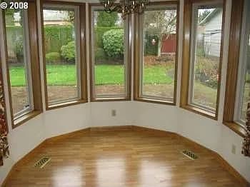 4305 SE Fieldcrest St - Thumbnail 6