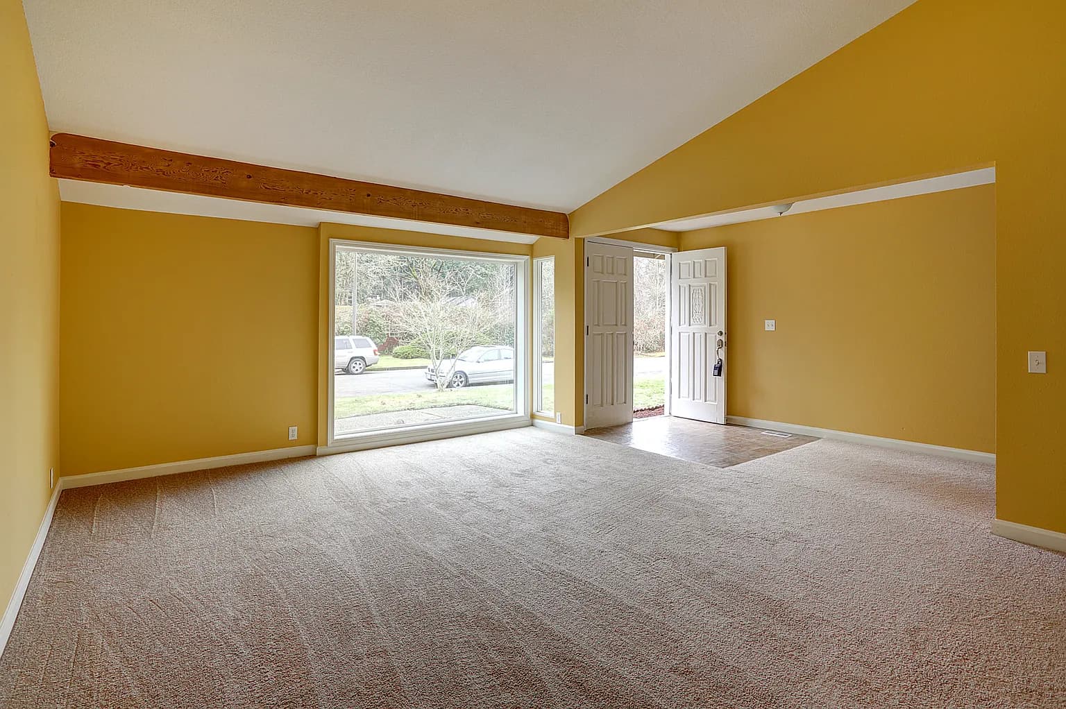 17655 SW Marty Ln - Thumbnail 2