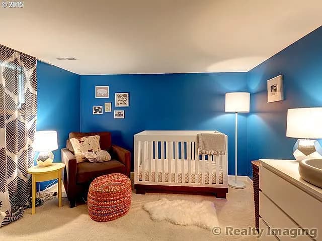 4929 SE 76th Ave - Thumbnail 5