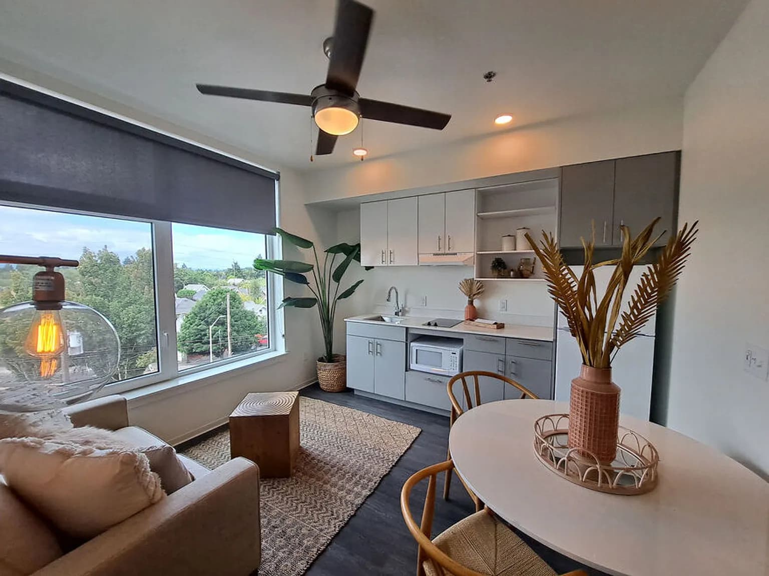 2180 NE 47th Ave #2AD55F02D - Thumbnail 6