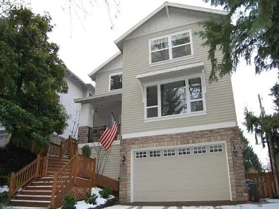 18906 Upper Midhill Dr