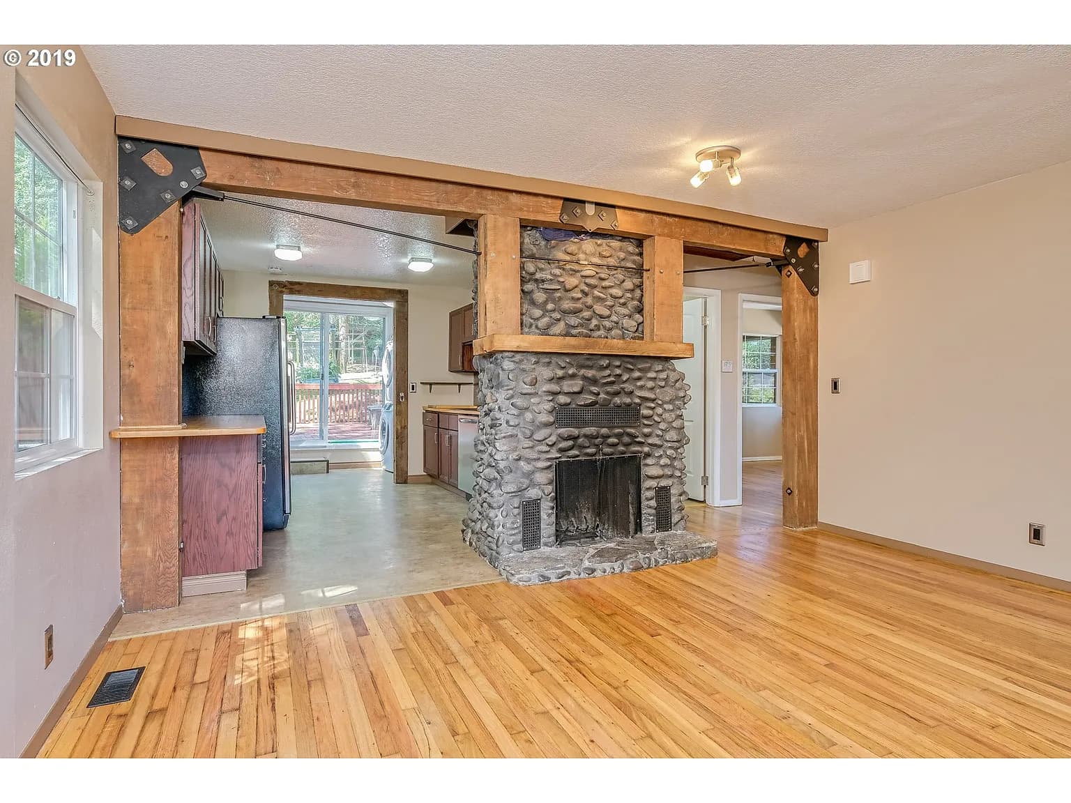 18355 Willamette Dr - Thumbnail 5