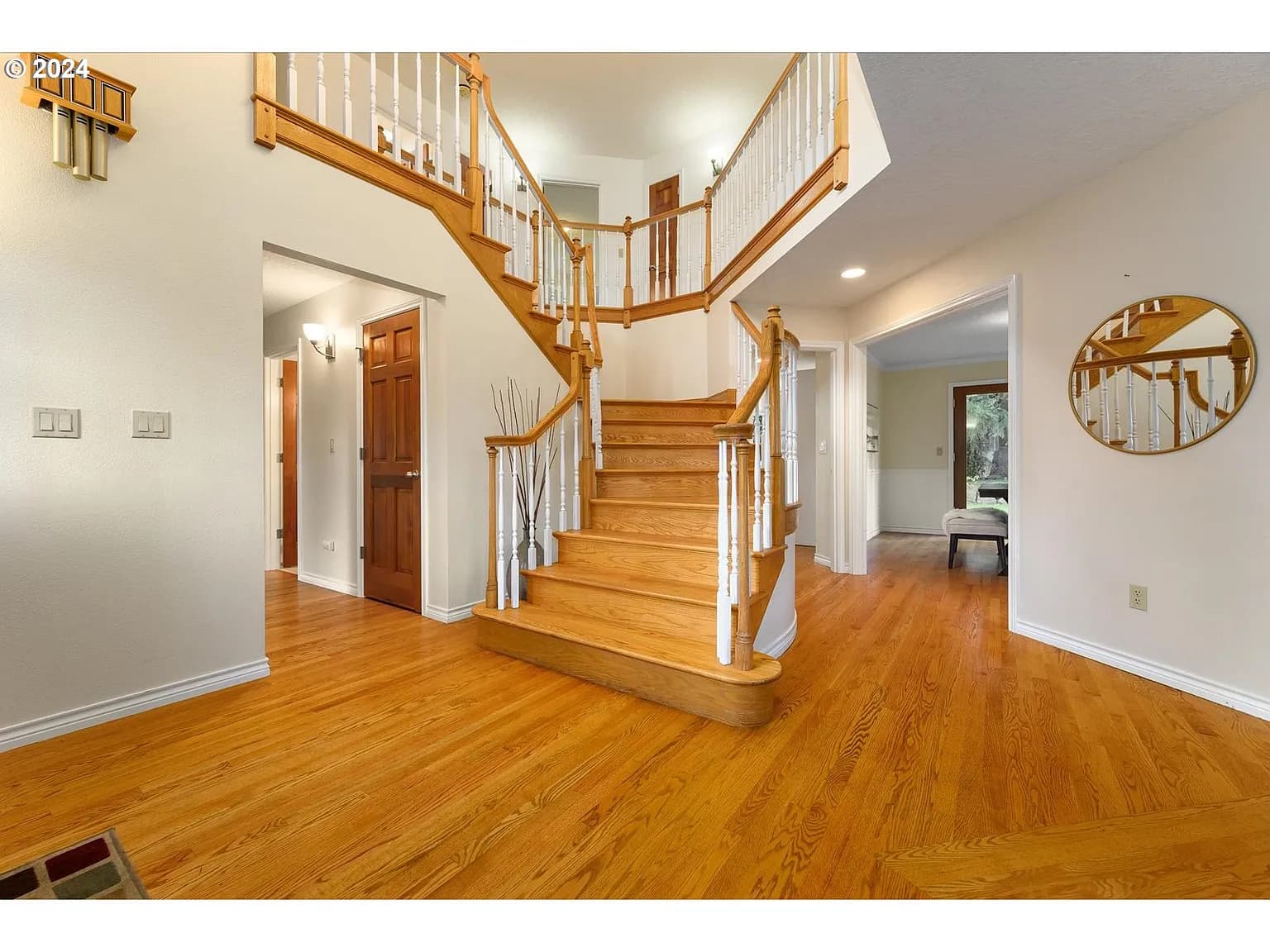 1308 Stonehaven Dr - Thumbnail 5