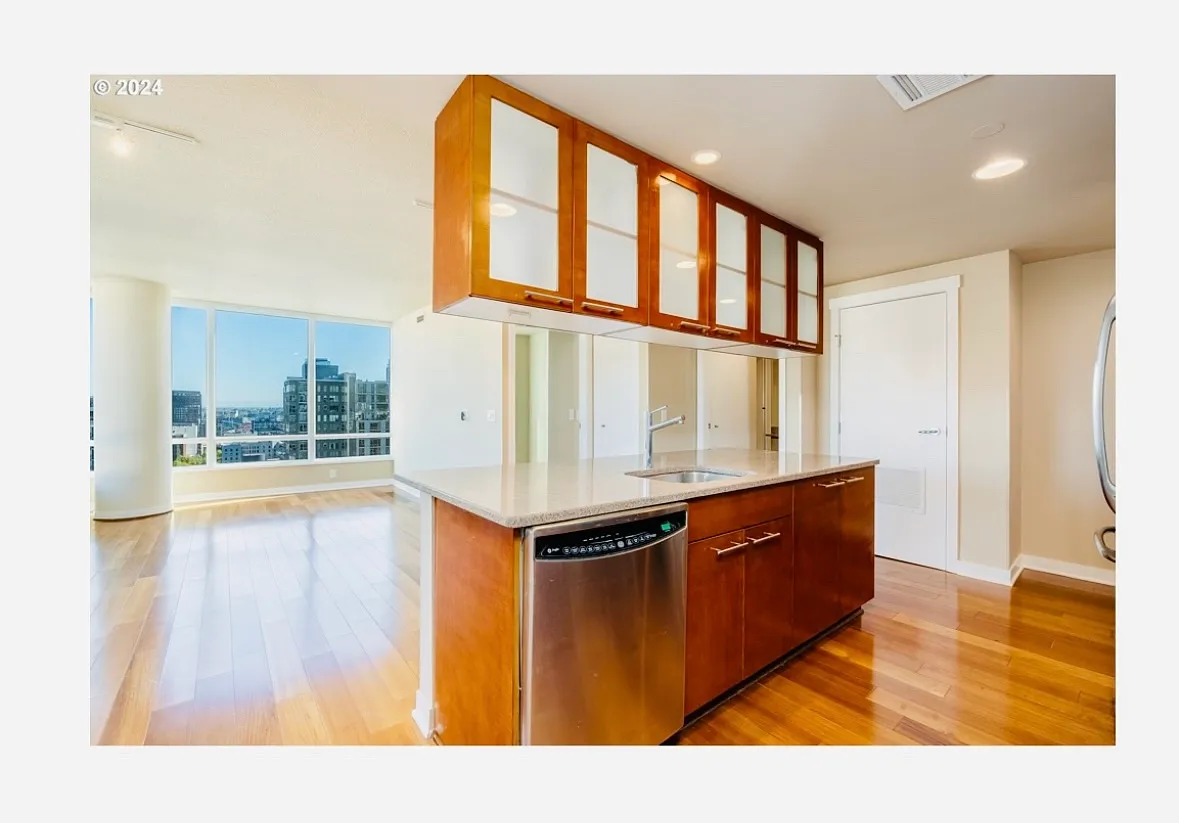 1500 SW 11th Ave UNIT 1703 - Thumbnail 6