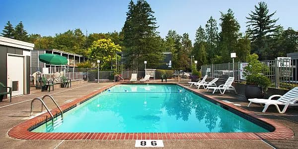 6239 SW Beaverton Hillsdale Hwy #A3734F005 - Thumbnail 2