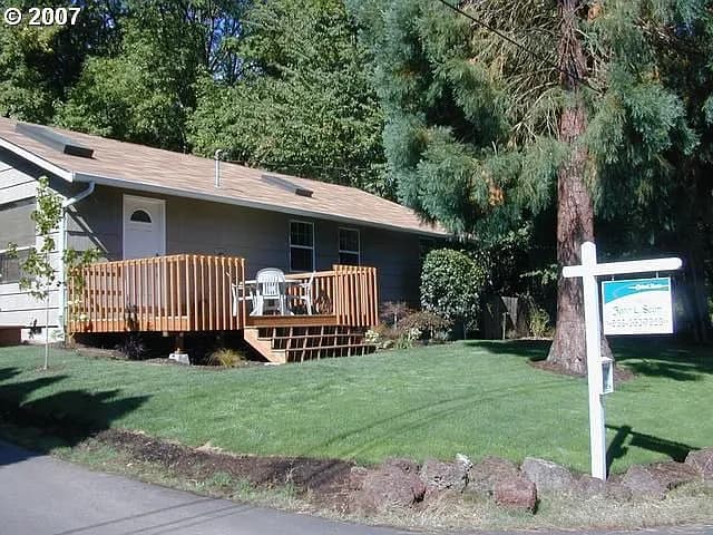 18265 Lower Midhill Dr